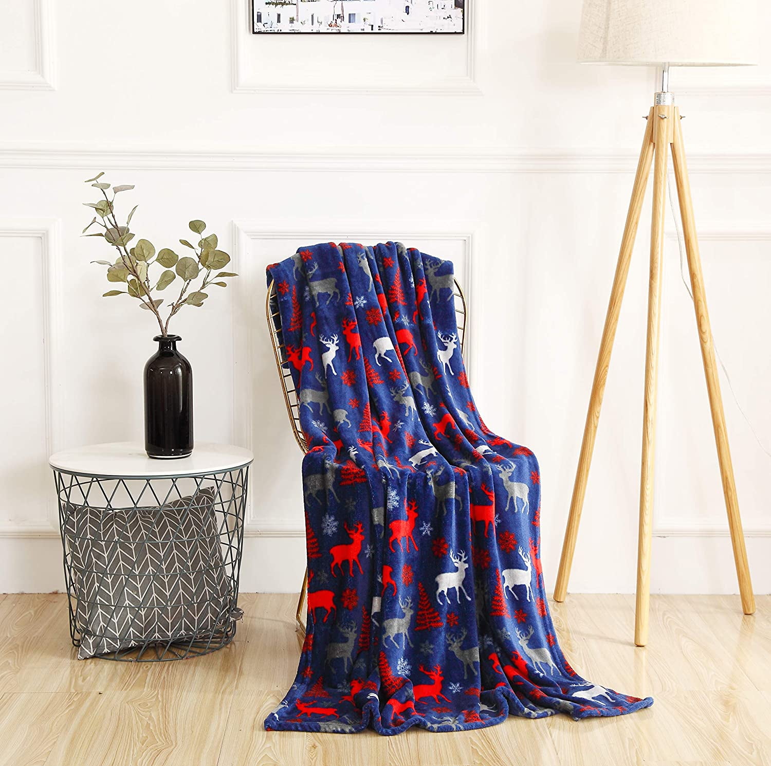 Moose Print Ultra Soft Fleece Throw Blanket, 50" x 60"