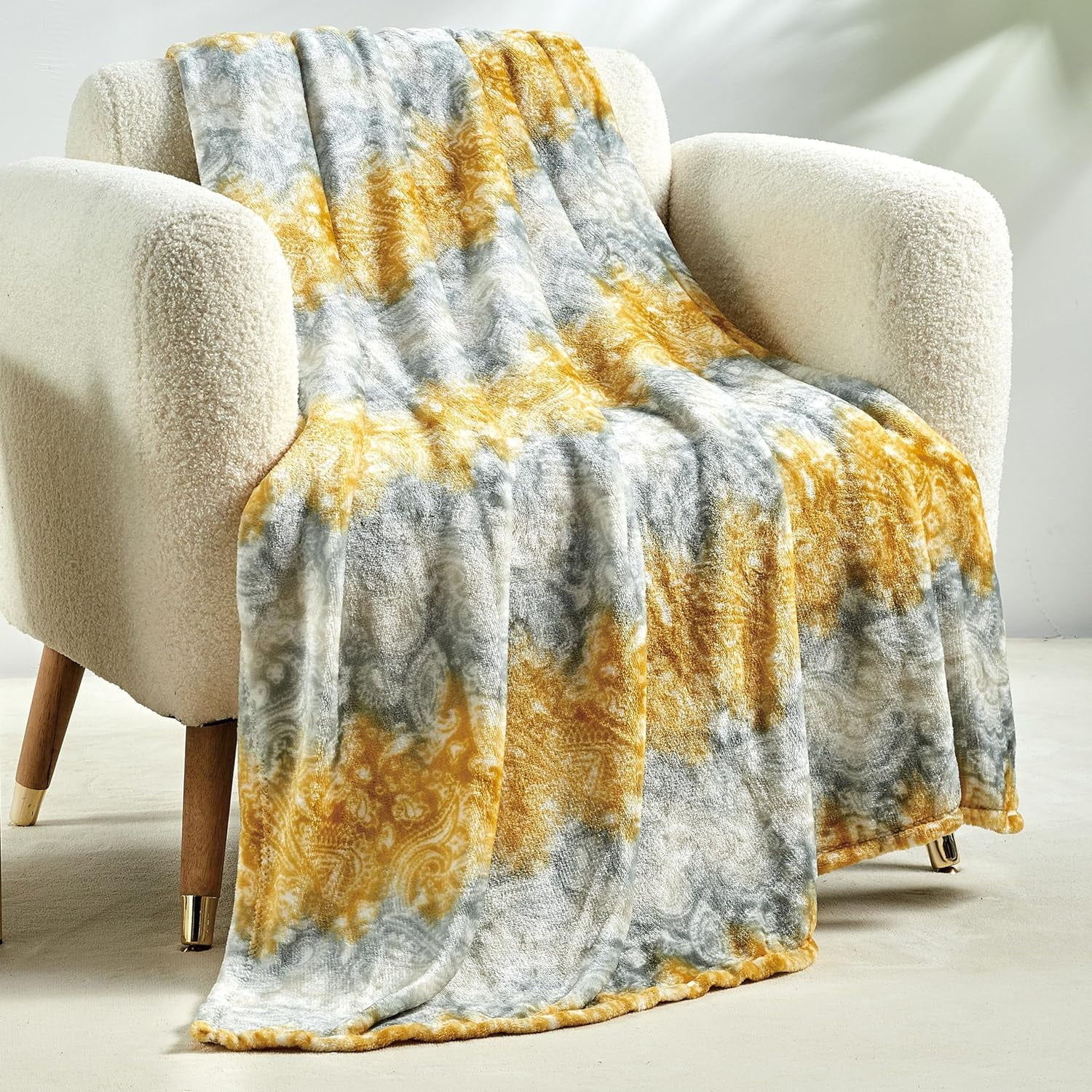 Elegant Comfort Lightweight Printed Throw Blanket- All Season, Ultra Soft, Cozy and Plush- Decorative Throw Blankets, Perfect for Lounging, 50 x 60 inches, Cilia, Throw Blanket