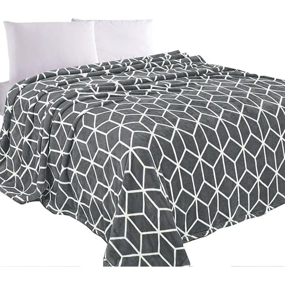 Elegant Comfort Luxury Velvety Feel Blanket, All-Season Lightweight Blanket, Ultra Plush, Soft, Flannel Fleece for Couch, Sofa, Bed, Travel, Cube Design, King/California King, Gray