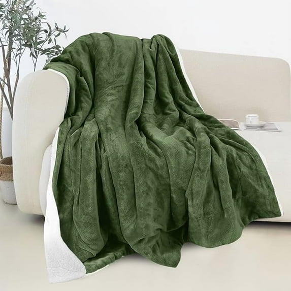 Elegant Comfort Reversible and Ultra-Plush Flannel Fleece Sherpa Throw- Lightweight Soft and Cozy- All Season Decorative Throw, Perfect for Lounging, 50 x 60 inches, Sage