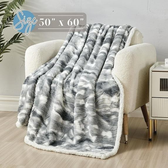 Elegant Comfort Reversible, Printed Sherpa Throw Blanket,, Alaska Gray Sherpa Throw Blanket