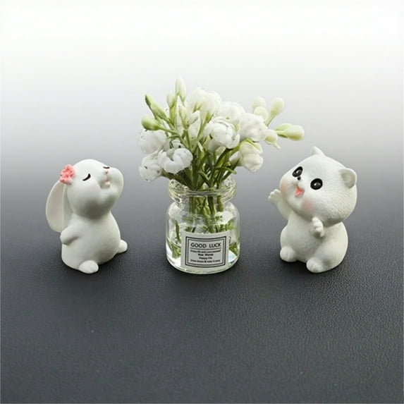 Elegant Desktop Ornament Decorative Piece for Home Modern Minimalist Artwork for Display and Shelf Decoration