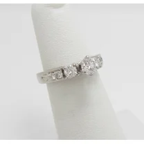 Elegant Diamoand Wedding Ring, 14K White Gold Plated, Round Brilliant Engagement Ring, 1.8 Ct Simulated Diamond, Promise Anniversary Ring For Women