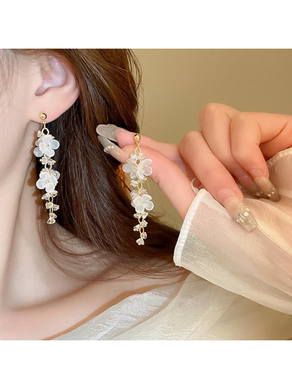Elegant Frosted Flower Tassel Earrings for Women Long Dangle Crystal Floral Earrings Sweet Romantic Jewelry for Wedding Party Daily Wear