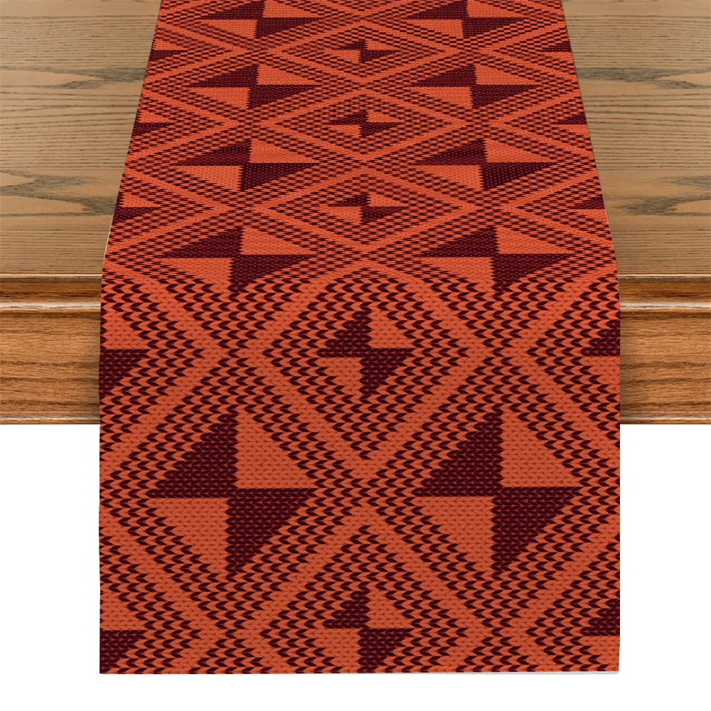 Elegant Geometric Pattern Table Flag Grid Symmetrical Floral Table ...