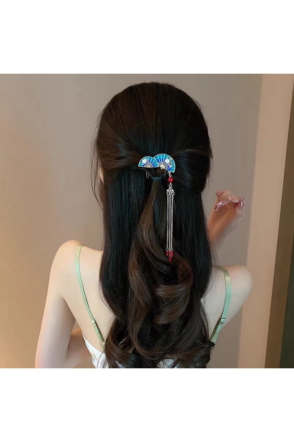 Elegant Hair Clips for Women with Fan Tassel and Inverted Comb Design