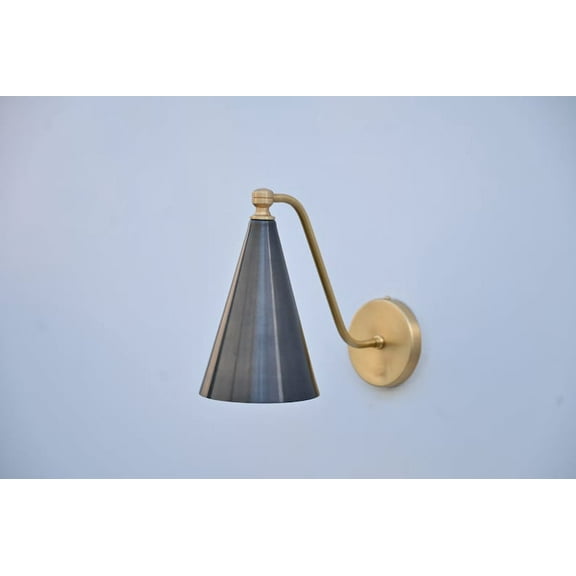 Elegant Handmade Brass Wall Lamp: Timeless Illumination for Any Space