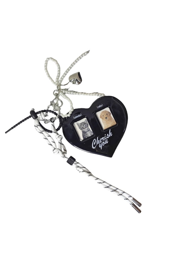 Elegant Heart Keychain with Card Display Sleeve Photocard Holder Keyring Handmade Bag Decoration for Everyday Use