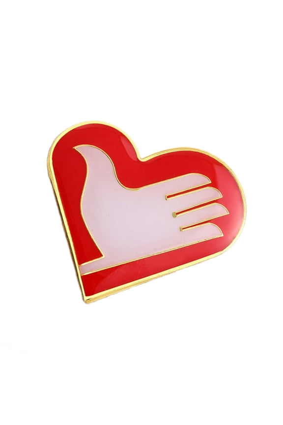 Elegant Heart Shaped Badge Love and Dedication Symbol Badge Charm Heart Brooch Pin Unisex Jewelry