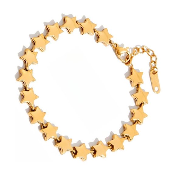 Elegant Heart Shaped Cubic Zirconia Chain Bracelet With Secure Clasp Design