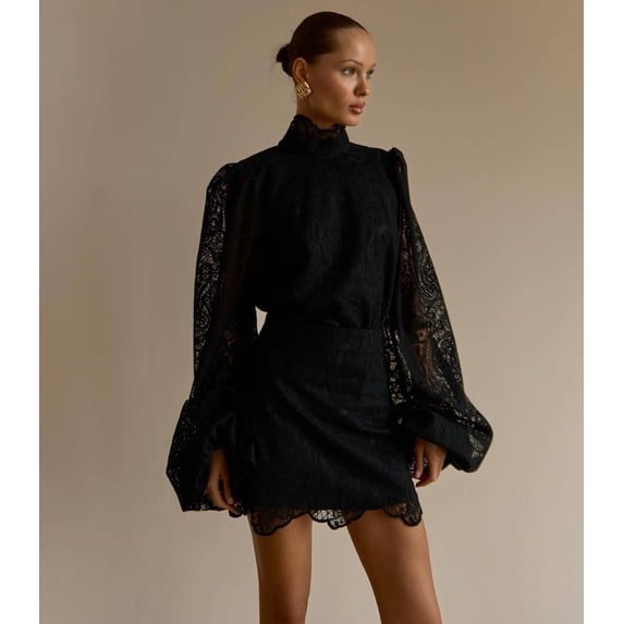 Elegant Lace Dress with Puff Sleeves
