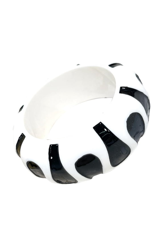 Elegant Polkas Dot Resin Bracelet for Women Comfortable Jewelry Portable for Sensitive Skin and Gifting