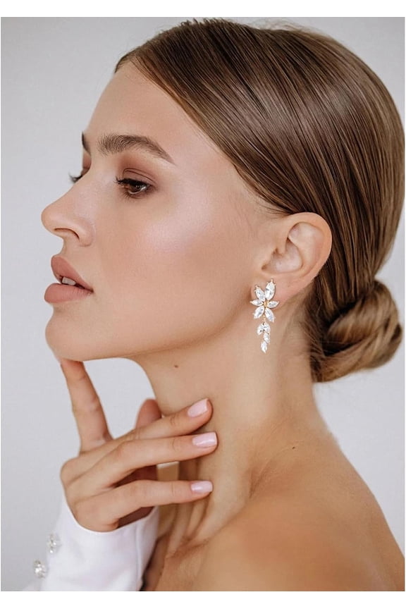Elegant Rhinestone Dangle Earrings Marqu Crystal Wedding Bridal Earrings For Brides Bridemaids Formal Prom Statement Op Earrings For Women[Z1726]