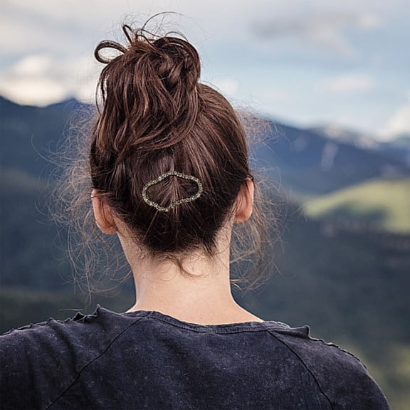 Elegant Rhinestone Hair Clip for Women Stylish Cloud Design Side Broken Hair Accessories Fashionable Headdress Hollow Hairpin