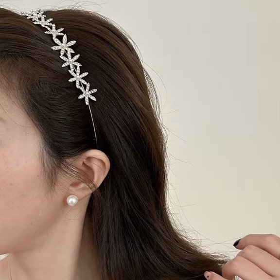 Elegant Rhinestone Headband for Women - Personalized Small Flower Design, High-End Forest Style Hairband
