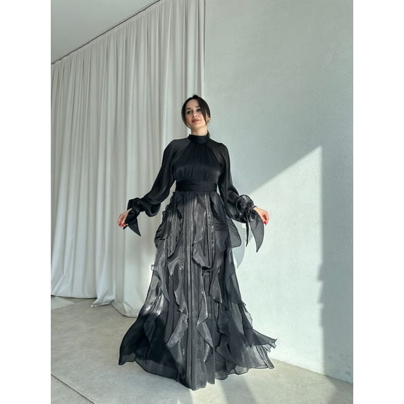 Elegant Ruffled Evening Gown