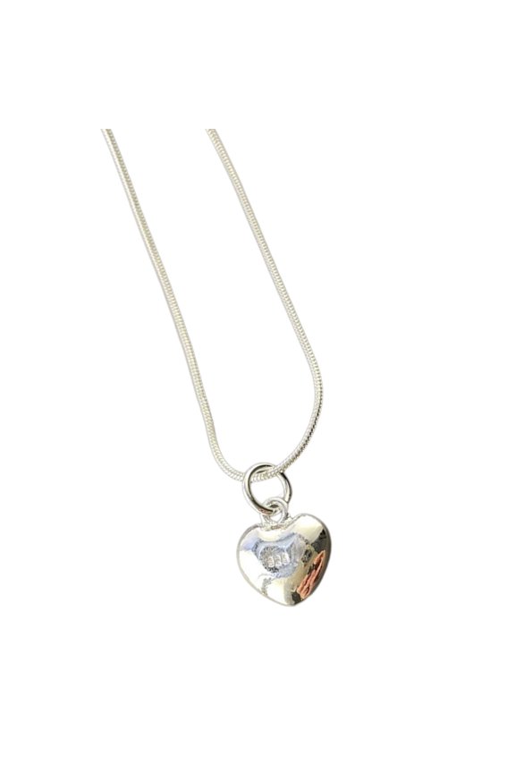 Elegant Silver Plated Copper Snake Chain Necklace With Delicate Heart Charm