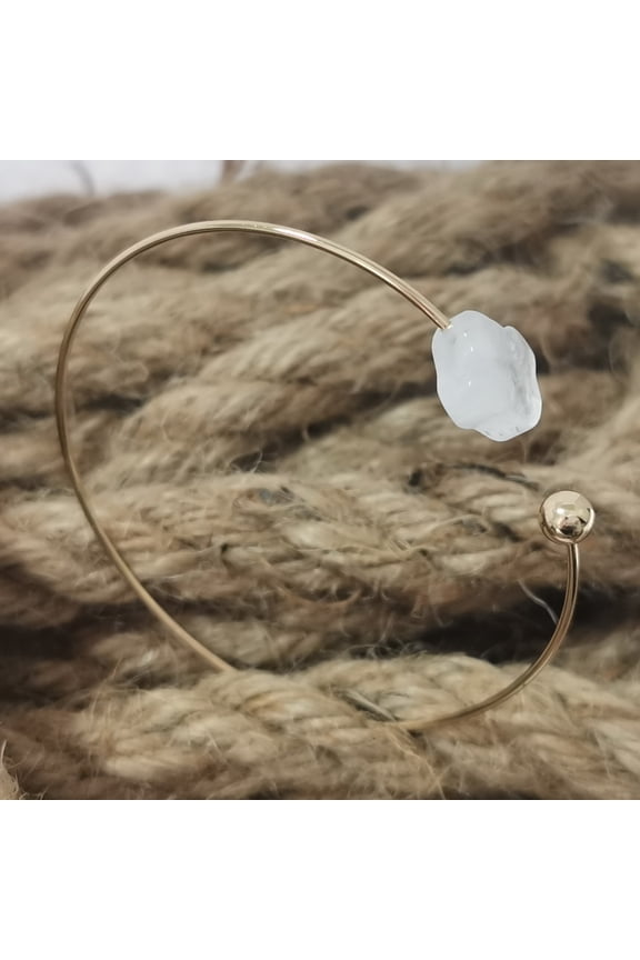 Elegant White Stainless Steel Floral Bangle Bracelet - Geometric Design with Nature Inspired Charm, Fashion Jewelry for Women