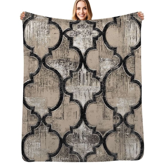 Elegant black arabesque beige pattern Flannel Blankets Soft Throw Blanket Winter Travel Office Outdoor Bedspread