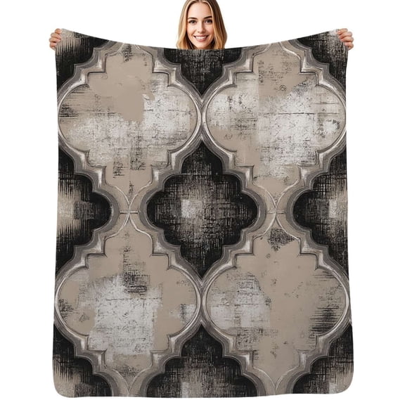 Elegant neutral quatrefoil pattern Flannel Blanket Warm Soft Bedding Throws Winter Camping Chair Sofa Bed