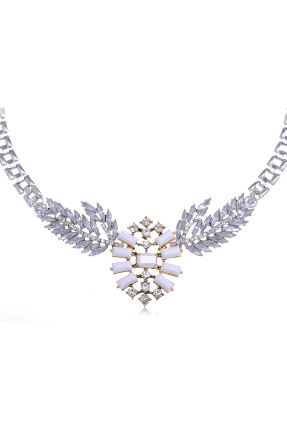 Elegantly Styled Sparkling Rhinestone And Ivory y Toned Necklace
