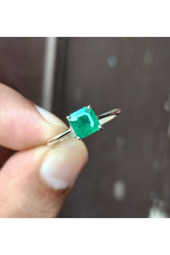 Elegent Emerald Ring 925 Sterling Silver - May Birthstone Ring - Green Cushion Cut Ring - Anniversary Ring for Woman