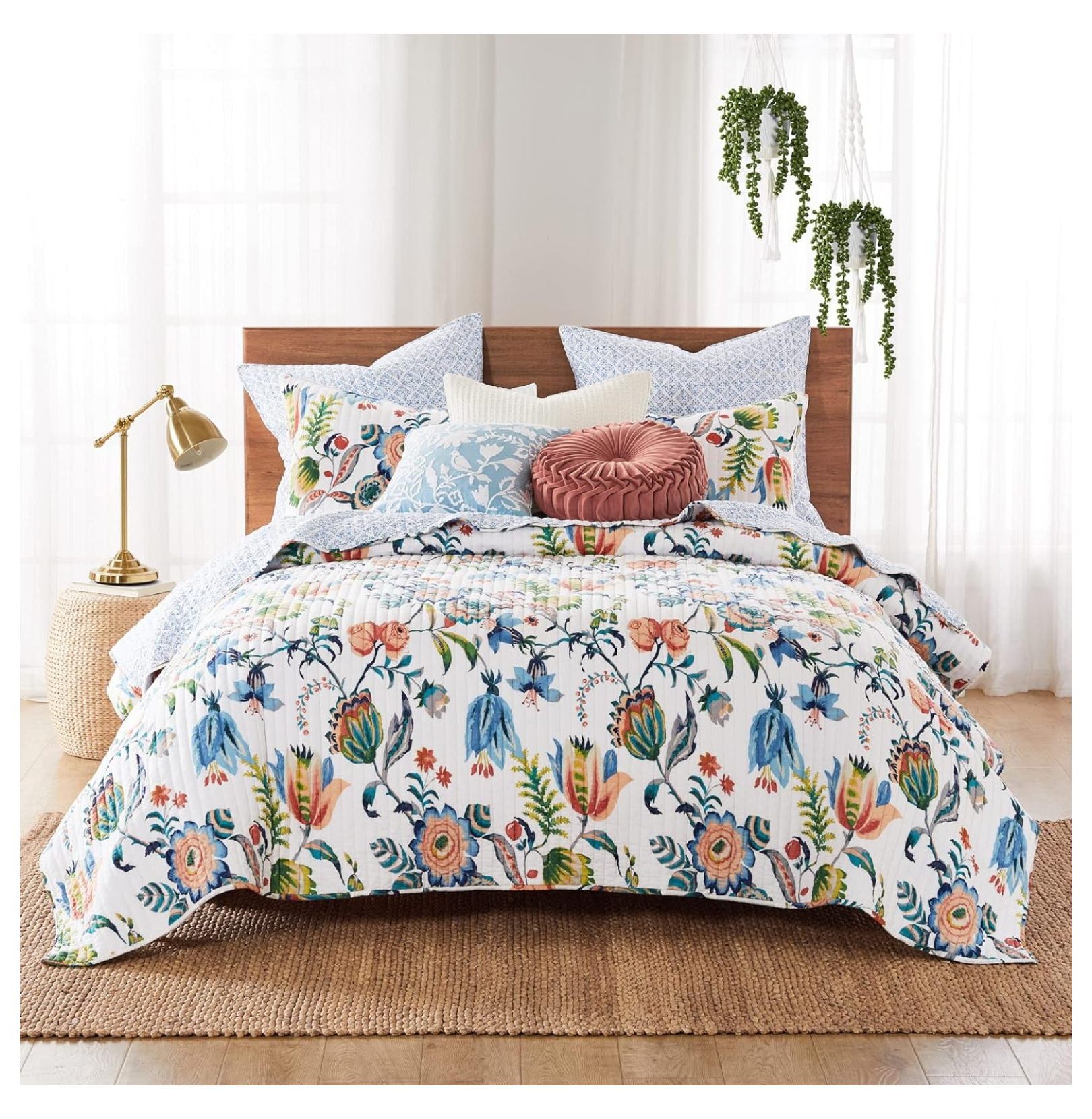 Eleni Full/Queen White Cotton Reversible Floral Quilt Set