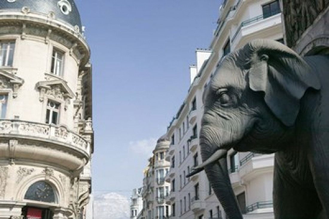 Elephant Fountain French Alps Canvas Art - Walter Bibikow DanitaDelimont (26 x 18)