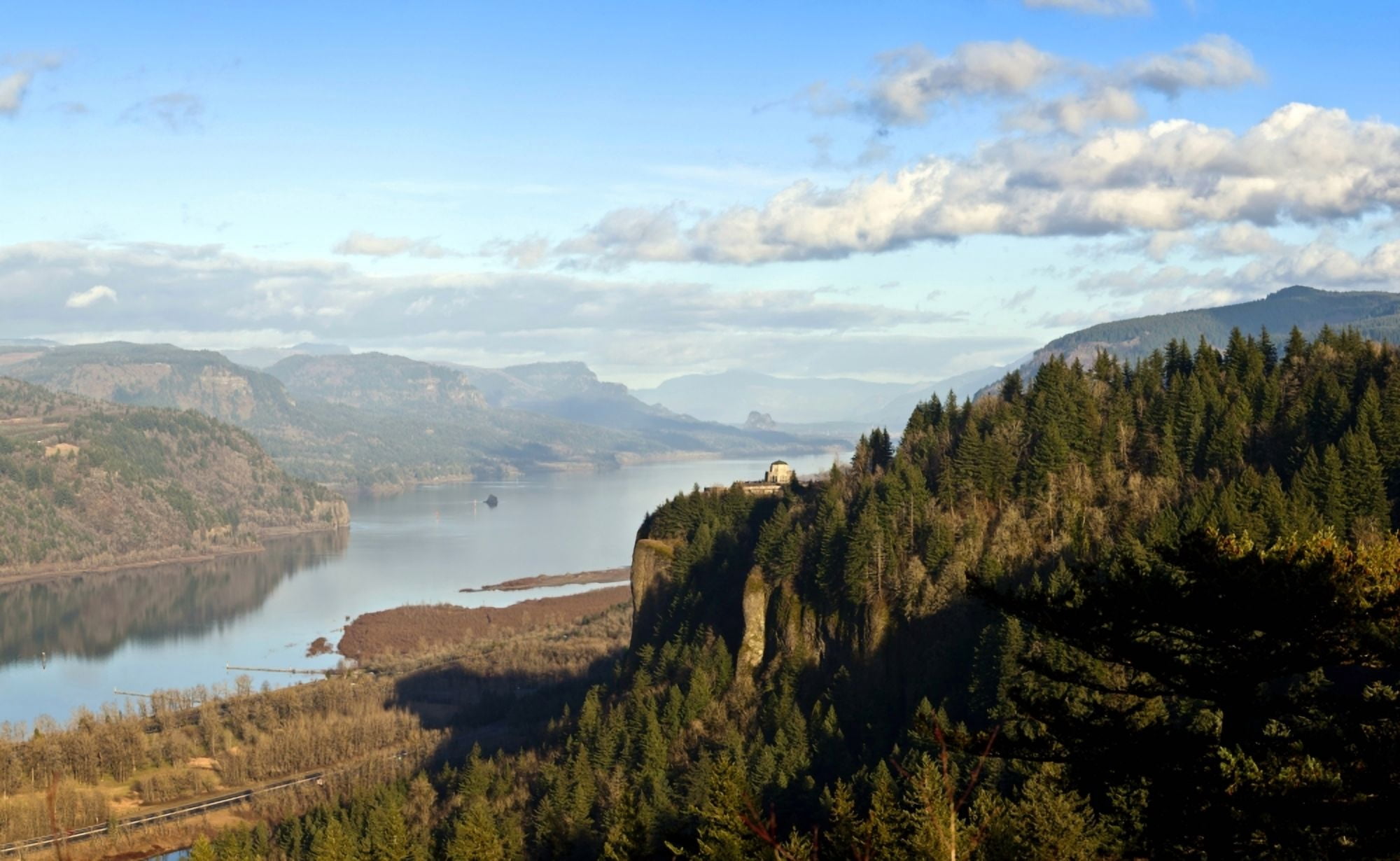 Elevated view of the Columbia River Gorge landscape Oregon USA Canvas Art - Panoramic Images (20 x 12)