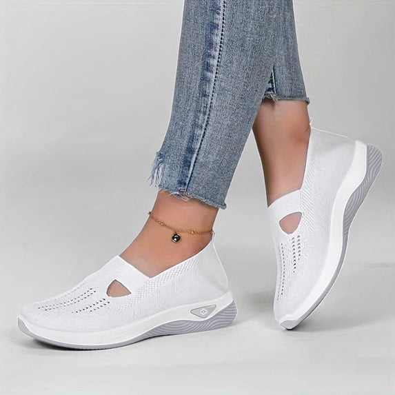 EliteGoogv Womens Walking Shoes Mesh Upper Round Toe Slip On Flat Shoes for Women Non Slip Rubber Sole Lightweight Casual Footwear US :7.5