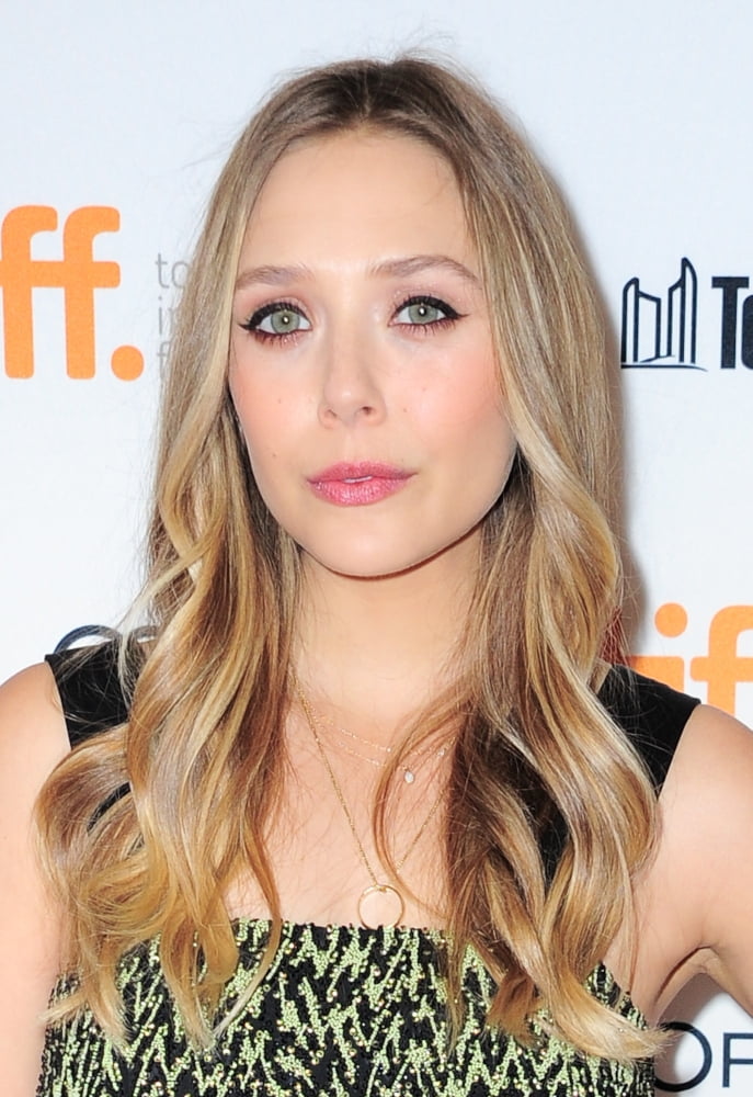 Elizabeth Olsen At Arrivals For Therese Premiere At The Toronto International Film Festival Canvas Art - (16 x 20)