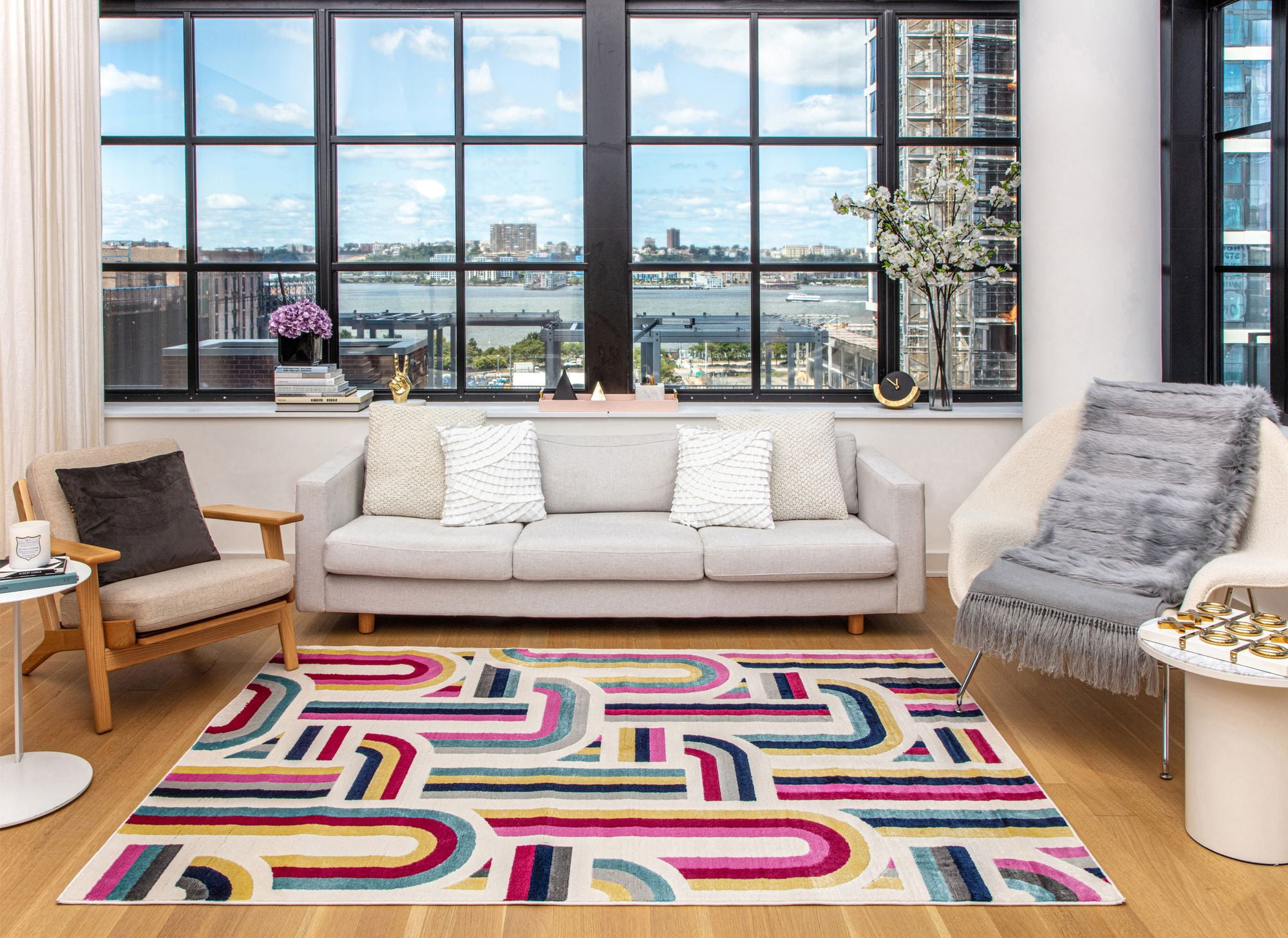 Elizabeth Sutton VE15A Sweet Spot Geometric Modern White Area Rug, 2'0" x 4'0"