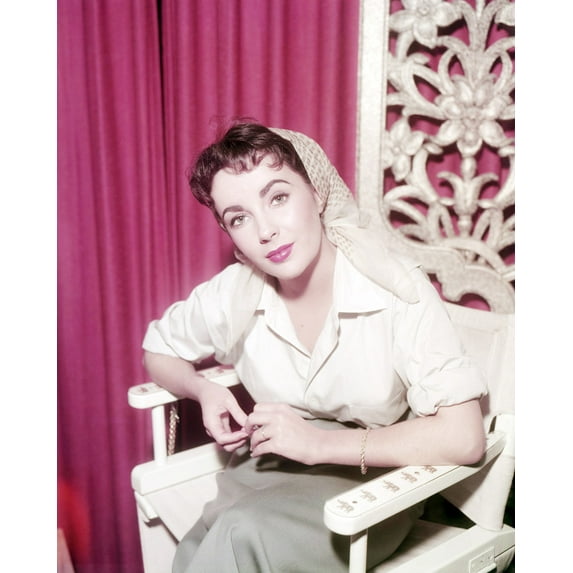 Elizabeth Taylor 24X36 Classic Hollywood Poster Classic Hollywood Portrait 1950's For Giant