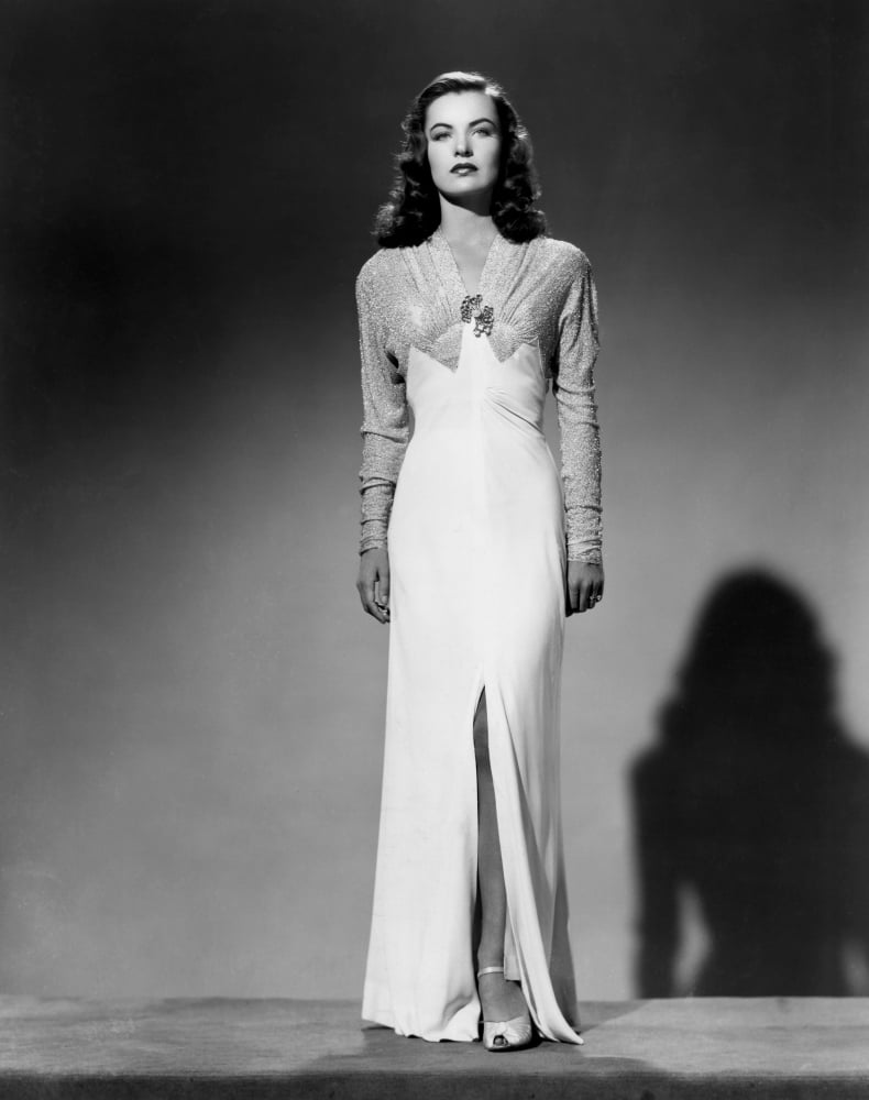 Ella Raines Canvas Art - (16 x 20)