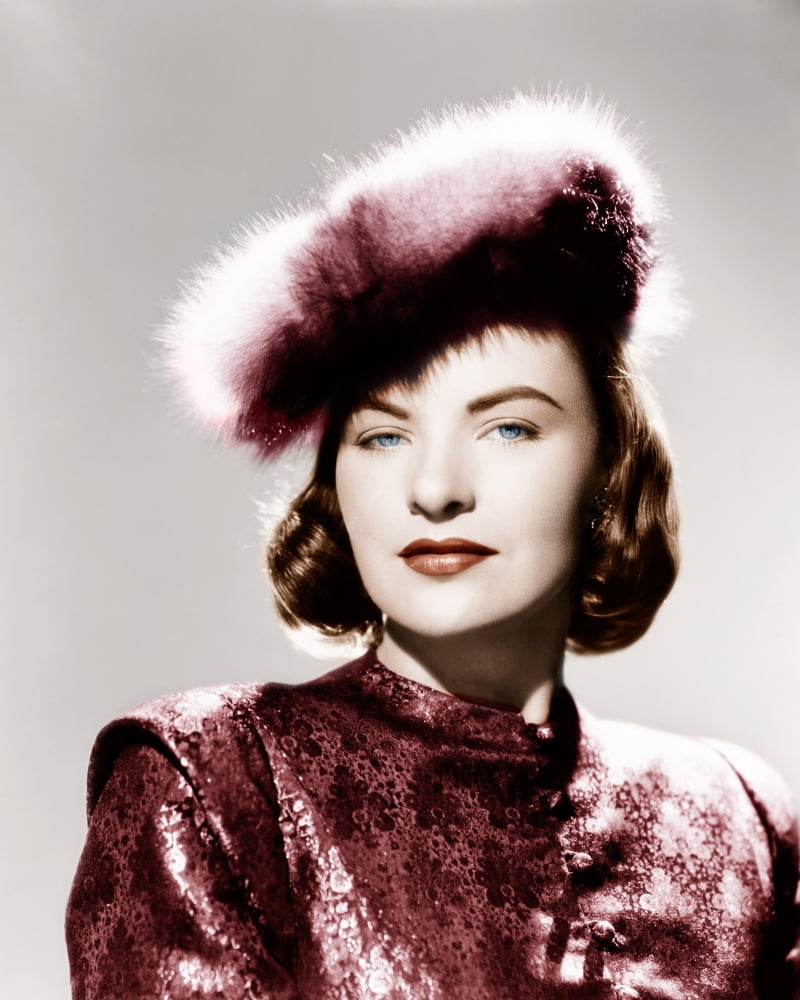 Ella Raines Canvas Art - (16 x 20)