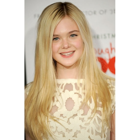 Elle Fanning At Arrivals For We Bought A Zoo Premiere, The Ziegfeld Theatre, New York, Ny December 12, 2011. Photo By Kristin CallahanEverett Collection Celebrity (8 x 10)