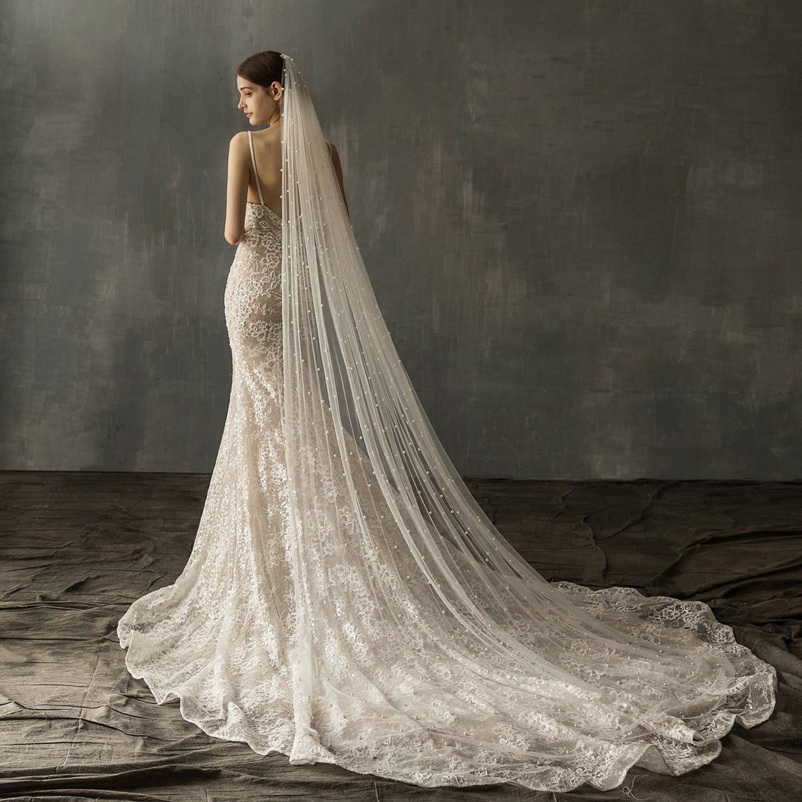 118” white wedding veil with lace Light ivory wedding veil cathedral length V204C – Tulip Bridal main image 3