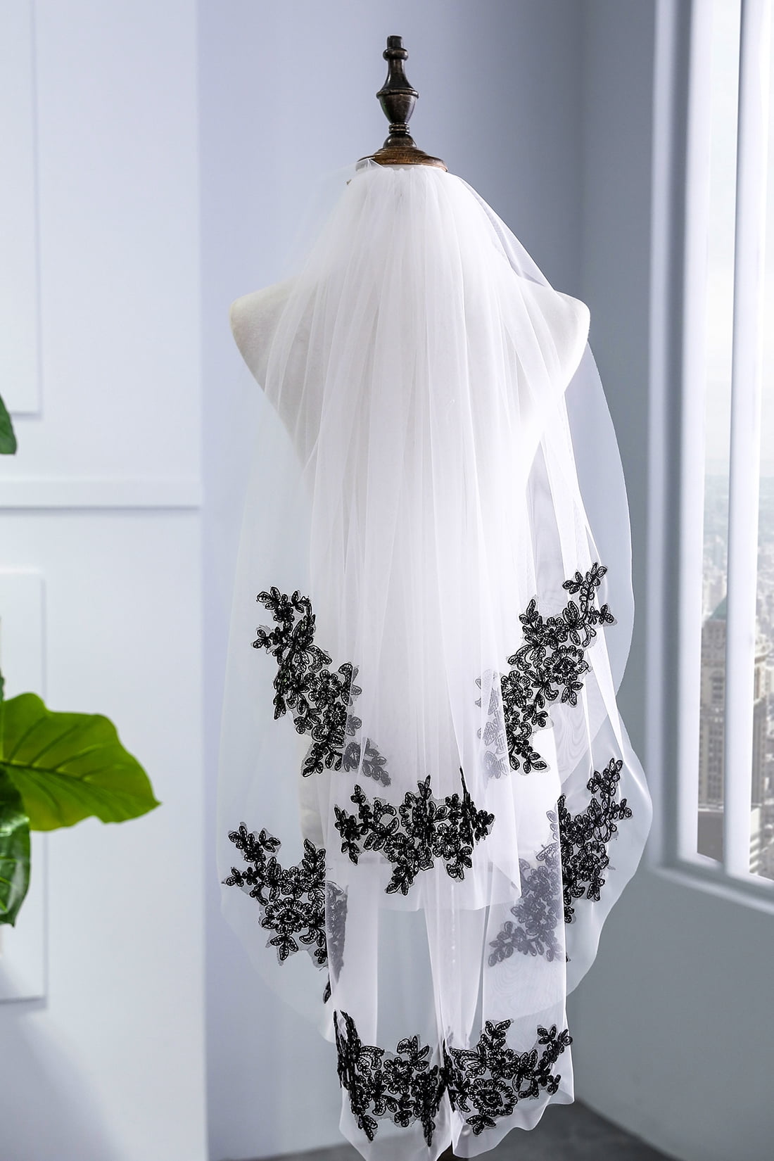 EllieWely 2 Tier Fingertip Length 90 cm(35 inch) Lace Edge  display picture 1