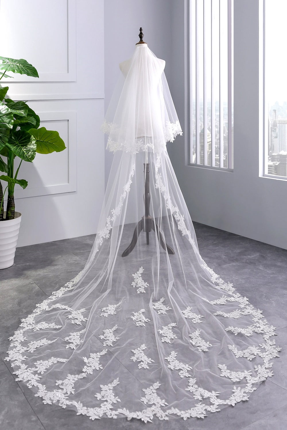 Cathedral Length Lace Applique Wedding Veil with Metal Comb White 118\