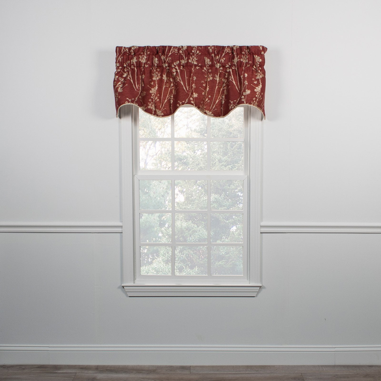 Cardinal Floral Scalloped 50'' W Rod Pocket Valance
