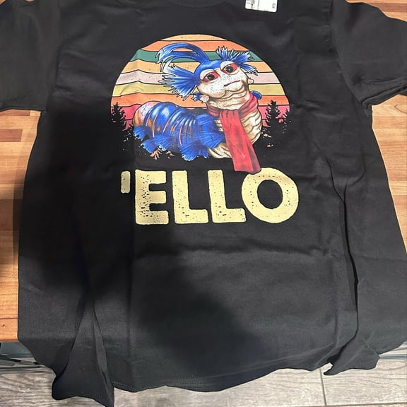 Ello Worm Labyrinth Vintage T-Shirt Funny Ello Worm Shirt Vintage Funny Cute