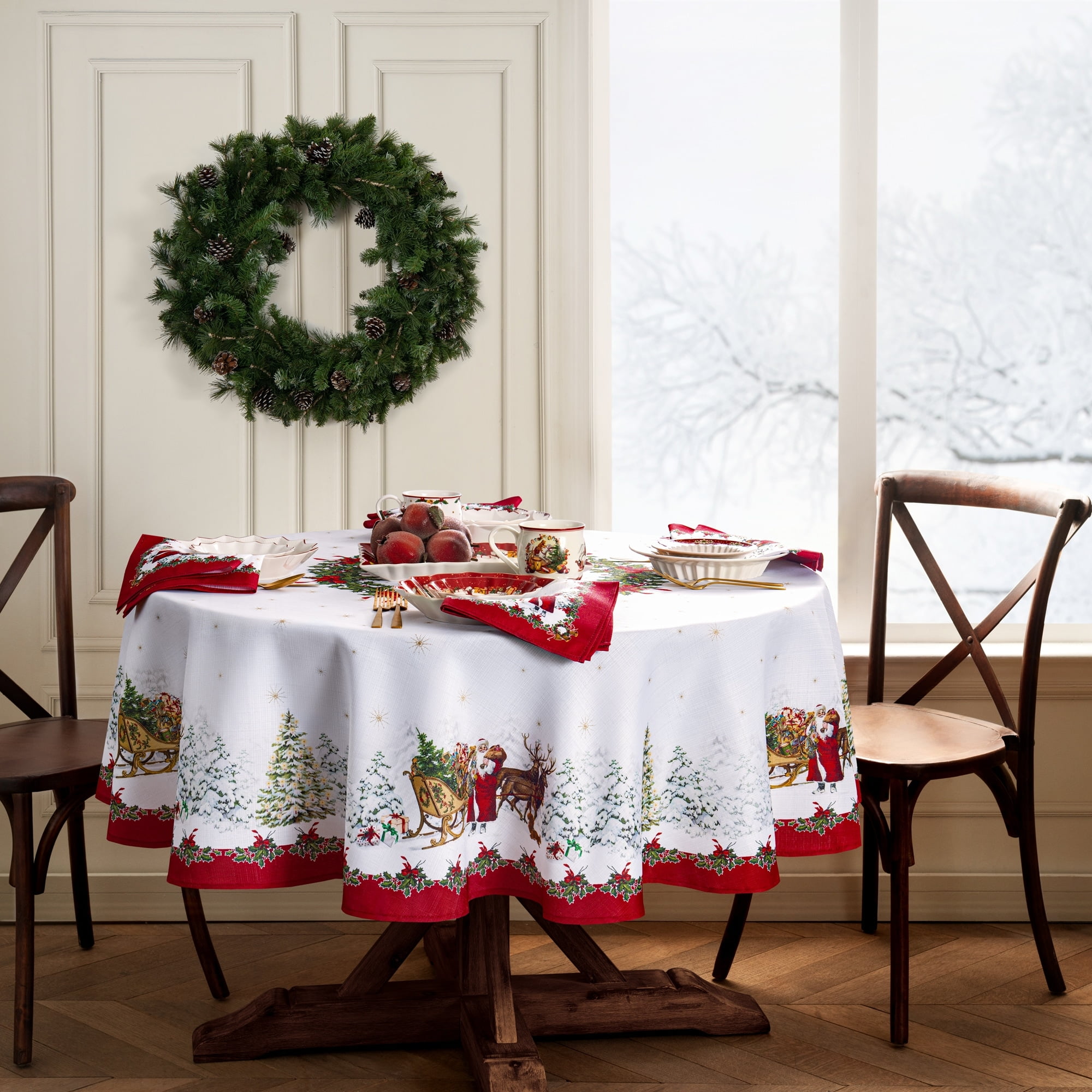 Holiday Oval White and Red Fabric Tablecloth