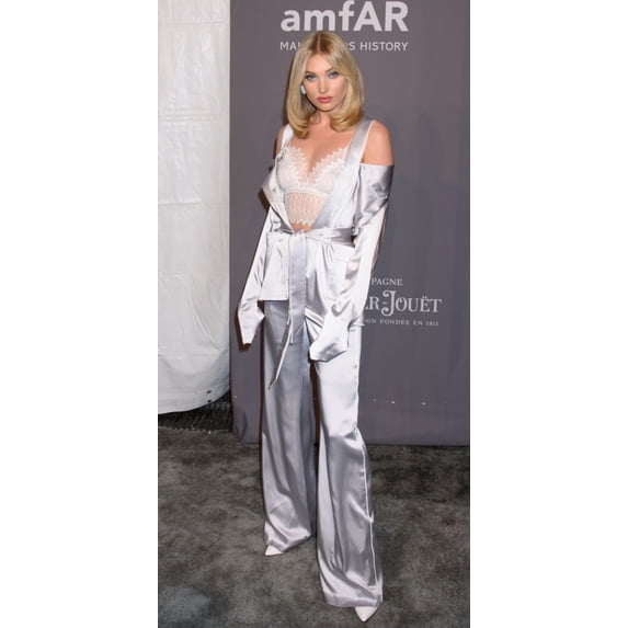 Elsa Hosk At Arrivals For American Foundation For Aids Research (Amfar) Gala New York, Cipriani Wall Street, New York, Ny February 7, 2018. Photo By RcfEverett Collection Celebrity (8 x 10)