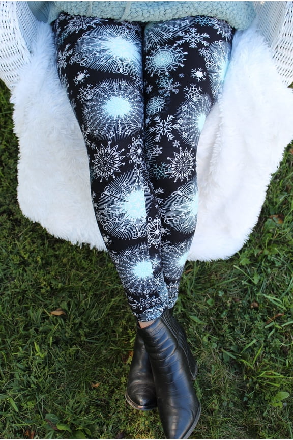 Elsa's Dream - Women's Extra Plus Size Leggings