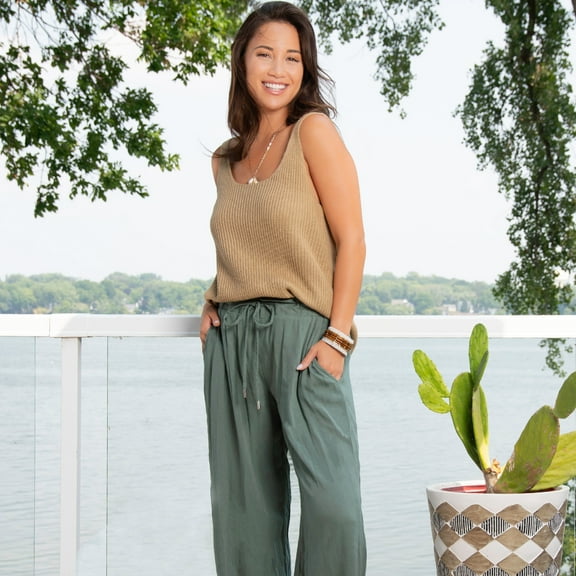 Elsie & Zoey Capri XL Sand Scoop Neck Sleeveless Tank Top for Women