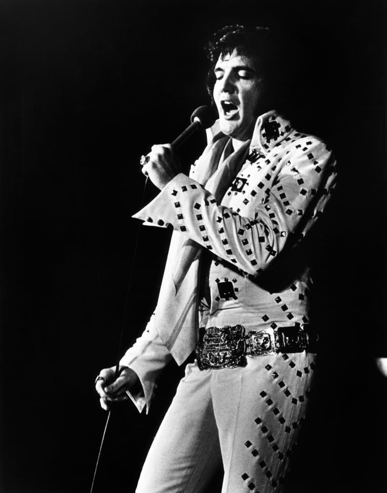 Elvis On Tour Canvas Art - (16 x 20)