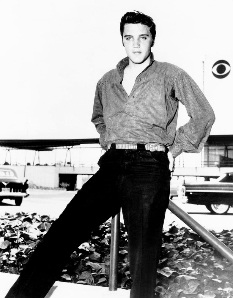 Elvis Presley Canvas Art - (16 x 20)