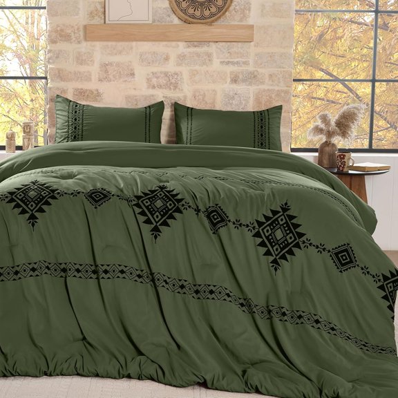 Embroidered Boho Comforter Set Size, 3- Western Shabby Chic Bedding Set - Fluffy Ultra Soft Microfiber with Intricate Design, Includes 1 Green Comforter(88"x88") & 2 Pillowcases