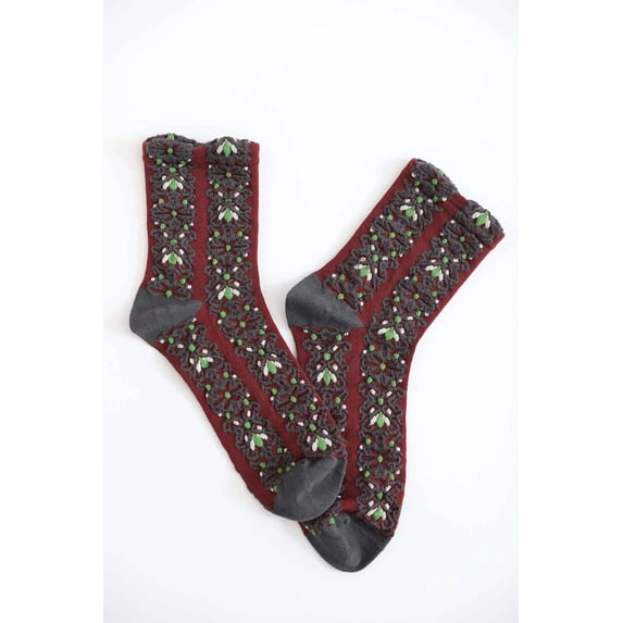 Embroidered Flower Pattern Socks