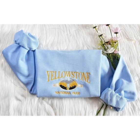 Embroidered Yellowstone National Park Sweatshirt